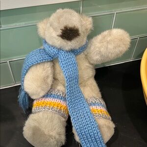 Vintage 1985 Plush Polar Bear Stuffed Animal 10”